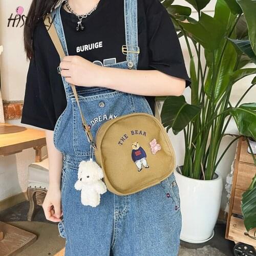 2021 Summer Designer Oval Canvas Shoulder Bag New Cute and Funny Embroidery Bear Soft Cute Student Ladies Messenger Bag