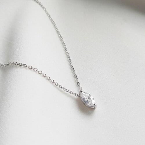 WTLTC Dainty Small Crystal Chokers Necklaces for Women 925 Sterling Sliver WaterDrop Necklace Simple Teardrop Charms Choker