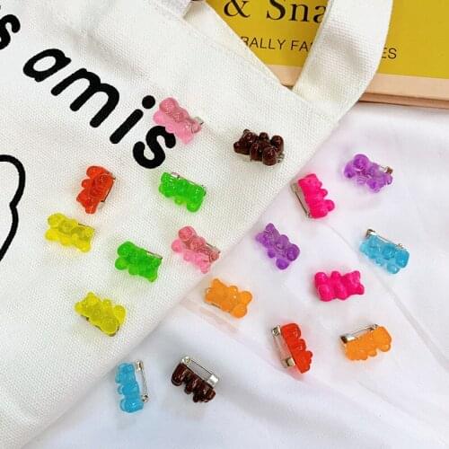2021 New Korea Fashion Resin Material Emulation Colours Gummy Bears Brooch Handbag Decorations Jewelry Wholesale