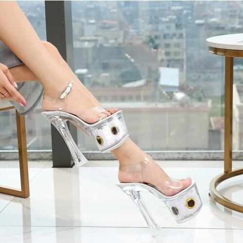 Clear Heel Buckle Transparent Flowers Platform Shoes Sexy Clear Pvc Women Shoes Slippers Plastic Crystal High Heels Sandals