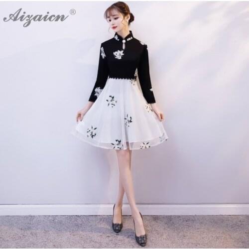 Fashion Black White Embroidery Flower Cheongsam Modern Chinoise Short Qi Pao Women Traditional Chinese Dress Qipao Promotion