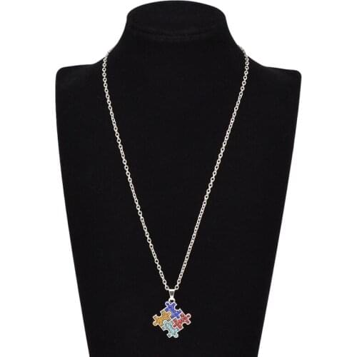 Fashion lychee Multicolor Autism Awareness Jigsaw Puzzle Piece Crystal Paved Pendant Fashion Necklace Jewelry