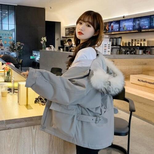 Short Casual Cotton Thick Hair Collar 2021 New Fashion Winter Warm Off White Big Pocket Down Cotton Womens Korean Parka Coats