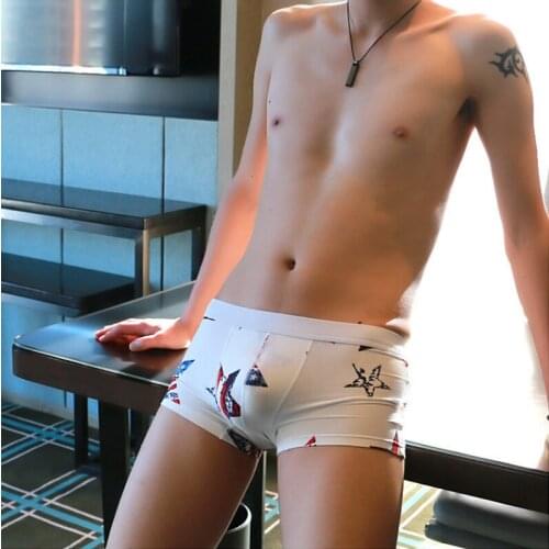 Fashion Sexy Men Underwear Comfortable Loose Trunks Cotton Boxer Shorts Fashion Print man Home Underpants
