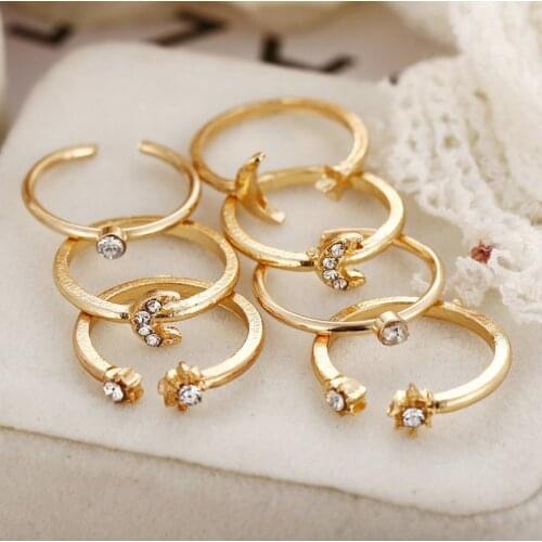 7pcs/set Vintage Gold Color Crystal Star Moon Rings Set For Women Boho Knuckle Finger Ring Female Fashion Jewelry Accessories