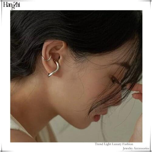 1Set 2Pcs Ear Clip Twist Metal Irregular Korean Fashion Two Color Metal Without Ear Hole for Women Personality Jewelry Gift