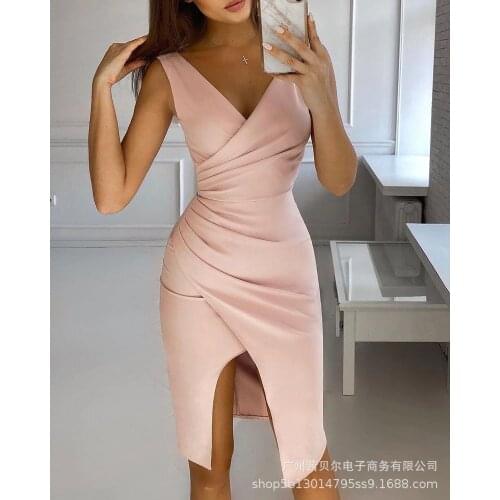 2021 European and American new style sleeveless waist wrinkle design split dress