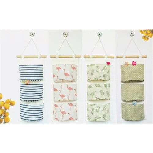 Flamingo Pattern Cotton Linen Hanging Storage Bag 3 Pockets Wall Mounted Wardrobe Hang Bag Wall Pouch Cosmetic Toys Organizer