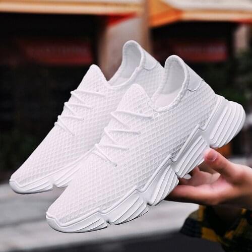 New Sneakers Men Breathable Air Mesh Outdoor Sport Shoes Spring Autumn Lightweight Flats Training Running Shoes Zapatos De Hombr