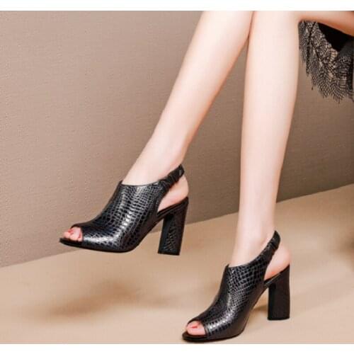 2021 New Vogue Trend Arrival Womens High Heels Shoes Summer Female Peep Toe Leather Sandals Platform Pumps Ladies Solid Golden