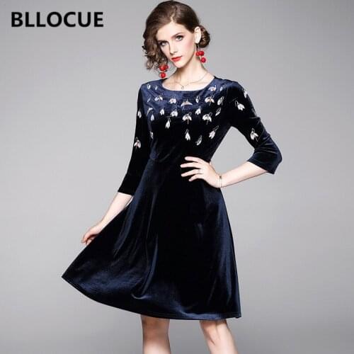 BLLOCUE 2019 Autumn New Woman Vintage Floral Embroidery Velvet Dress Wrist Sleeve Lady Fashion Party Slim A-Line Dress
