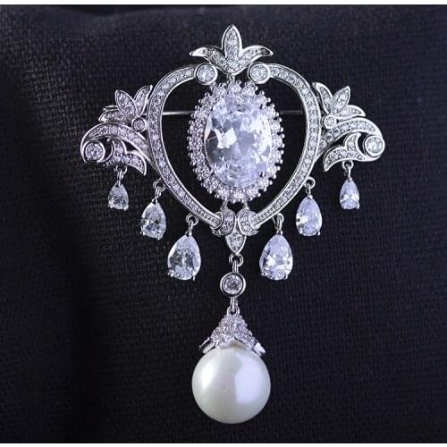Sea shell pearl Cubic Zirconia micro pave crystal flower Brooch