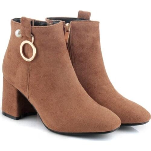 Big Size Square-headed metal Pearl round-buttoned thick-heeled zipper boots