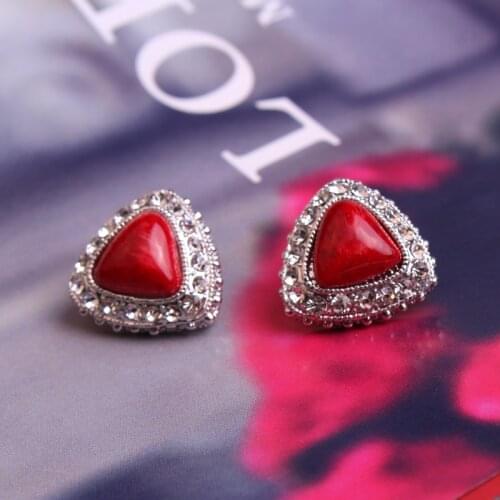 UNNAIER fashion personality triangle red Semi-precious stones Earrings Female Rhinestone Ear jewelry
