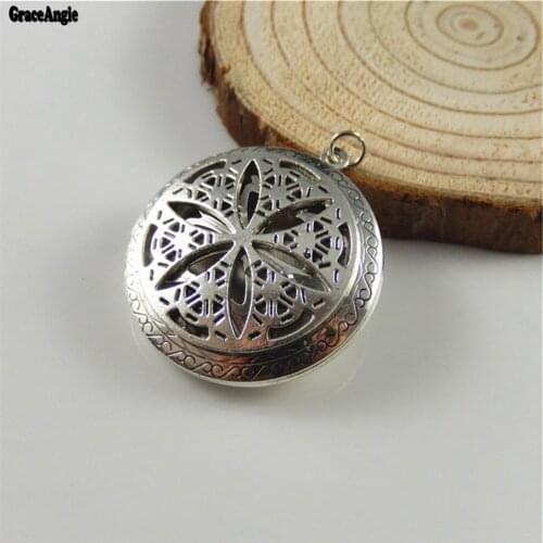 GraceAngie 1pcs Wholesale Creative Flowers Locket Perfume Pendant Necklace Essential Diffuser Festival Gift Various Gift Gifts