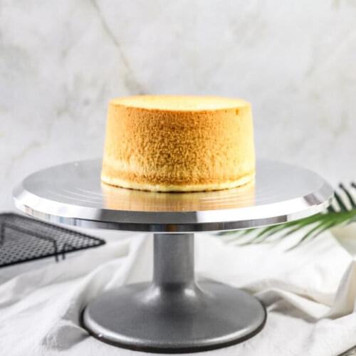 Cake turntable 12-inch cake turntable baking utensils decoration decorating table cake turntable scraper decorating nozzle hot
