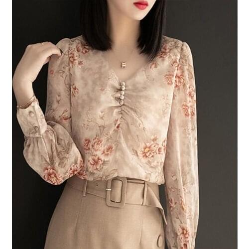 Womens Spring Autumn Style Chiffon Blouse Shirt Womens Long Sleeve V-Neck Printed Button Casual Slim Tops SP895