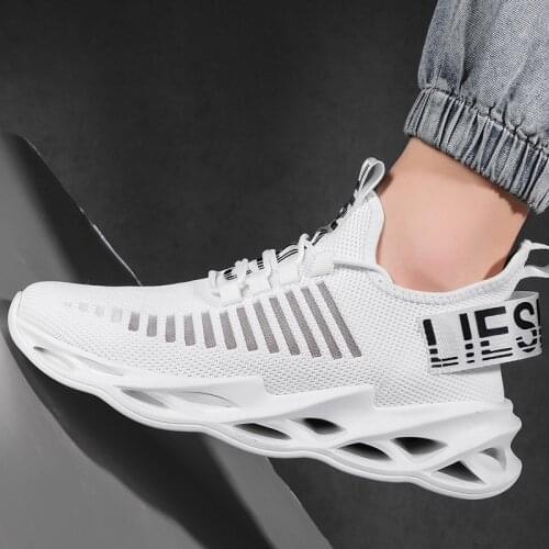 Men Sneakers Mesh Quality Breathable Running Shoes Outdoor Sport Fashion Anti-Skid Comfortable Casual Couples Gym Mens Shoes