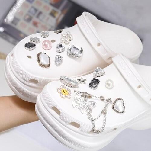 Brand Designer Butterfly Custom Series Croc Shoe Charm Bling Rhinestone Metal Charms For Girls Shoe Decoration Accessories Gifts