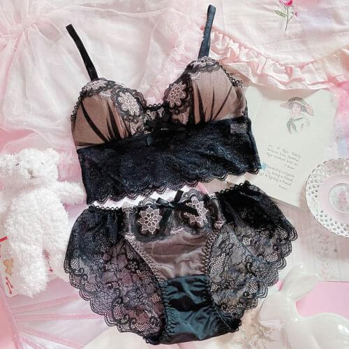 Sweet Cute Sexy Embroidery Lace Wire Free Panties and Bra Set Underwear Women Lingerie Floral Print Black Pink Bras Thong Briefs