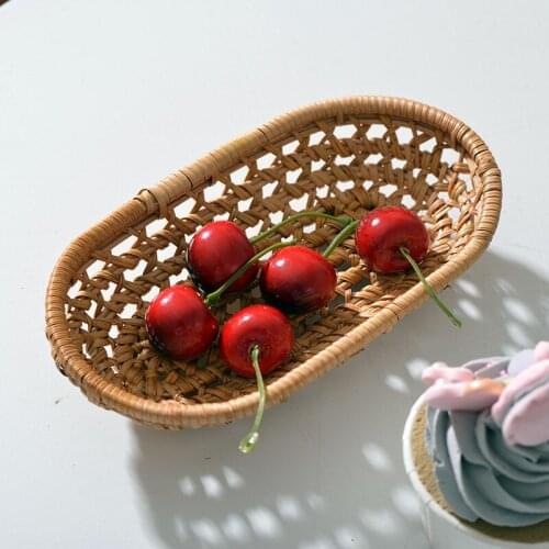 Creative Handmade rattan storage basket Fruit Bread Picnic Container Backery Kitchen Organizer Tools Home Decoration