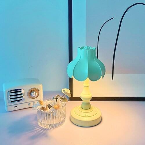 Creative Retro Lotus Leaf Lampshade Desktop Night Light Touch Control Desk Night Lamp Home Bar Club Decorative Device 2021 NEW