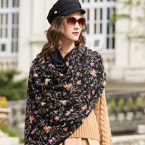 Wool Women Scarves Stoles Elegant Carf Warm Shawl Bandana Scarf Luxury Brand Muslim Hijab Beach Blanket Face Shield Foulard