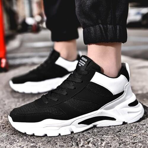 Mens Sneakers Mesh Breathable Hardware Sport Shoes for Men Male Jogging Walking Trekking Footwear Mens Casual Vulcanized Shoes