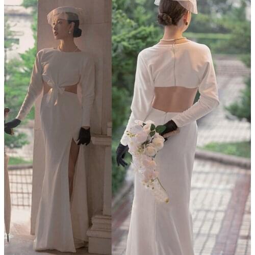 Soft Satin Sheath Simple Long Sleeve Sexy Vintage Sweep Train Backless Wedding Gown Wedding Dress Bride robe de mariée