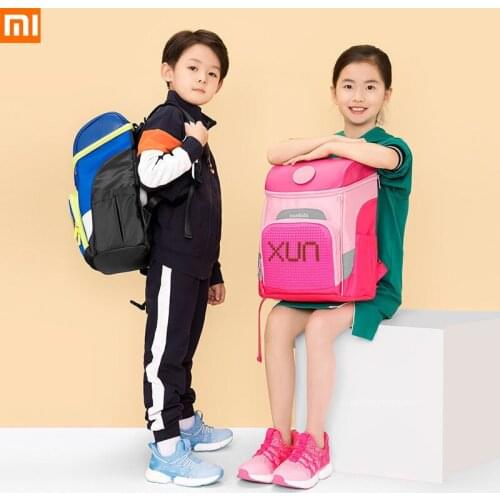 Xiaomi Youpin new Xiaoxun backpack student smart positioning schoolbag men and women sports schoolbag Anti-lost