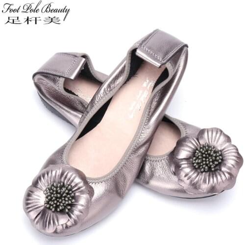 Flat Shoes Women fashion flowers Genuine leather Slip On Shoes For Women Loafers Moccasin Zapatos Mujer Ballet Flats Womens