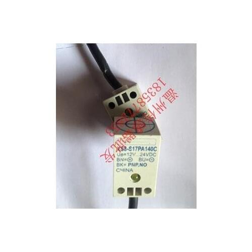 2PCS XS8-S17PA140C XS8-S17NA140C Schneider Switch Sensor New High-Quality