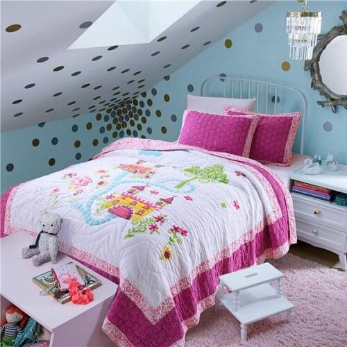 GDAimJoy Linens