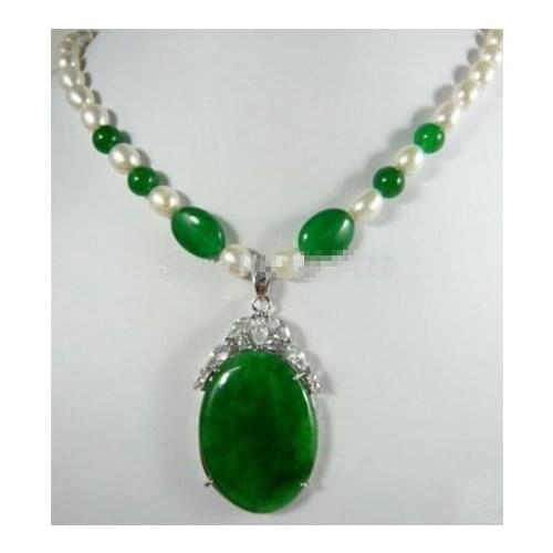 Charming womens jewelry Green jade & 8-9mm Freshwater Pearl Necklace 18"