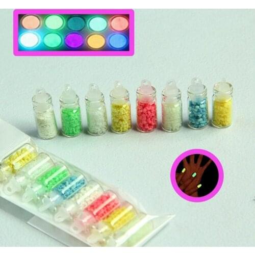 8pcs Fluorescent Powder In Jars DIY Bright Nail Beads Glow In The Dark Sand Powder Pigment Dust Luminous Nail Glitter Sequins P