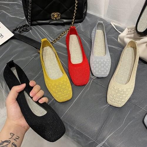 Knitted bean shoes womens 2020 soft-soled hollow shallow ladybugs casual breathable knitted flat-bottom flying woven shoes