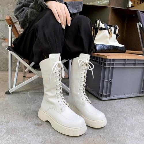 Nice autumn winter luxury designer women genuine leather platform ankle boots laced up moto middle booties punk street zip shoes