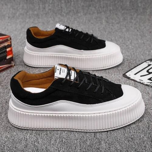 2021 Spring and Autumn Mens Casual Shoes Running Shoes Student Fashion Board Shoes Leather Comfortable Black Muffin Shoes