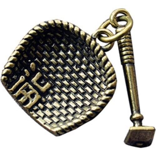 ZOCDOU 1 Piece Lucky Fortune Dustpan And Hoe Statue Little Figurine Crafts Figure Ornament Miniatures