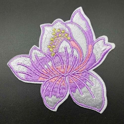 Beautiful Flower Sunflower Iron On Patch Embroidered Clothes Patch For Clothing Clothes Stickers Garment