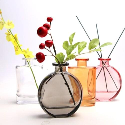 Candy Color Mini Glass Vase Europe Home Deco Tabletop Vase High Quality Transparent Living Room Dining Table Flower Vase