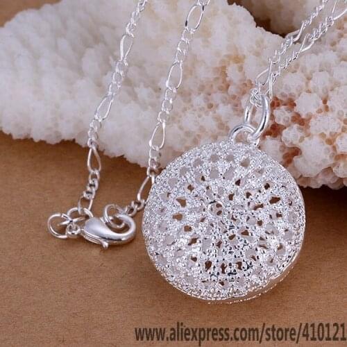 P136_2 Lucky Charm Silver Color Pendants For Women Jewelry Necklace Girl Lady Accessories Fashion Pendant Round Package /fln