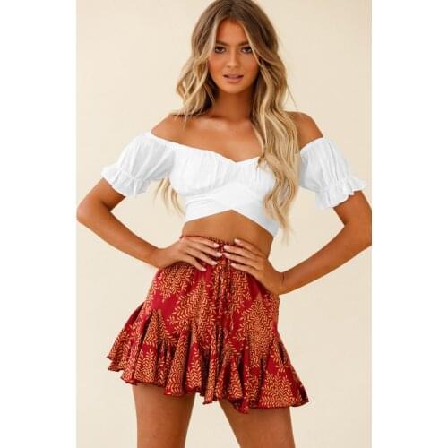 2021 Summer Women Lady Off Shoulder Ruched Shirt Blouse Strapless Bandage Pleated Stylish Crops Shirt Beach Party Puff Sleeve