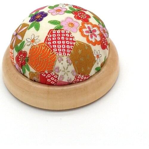 1PC Wooden Base Pincushions Pins Insert Bag Sewing Needle Pin Cushion Storage Bags For Home Handmade Pin Needle Bag Sewing Tools