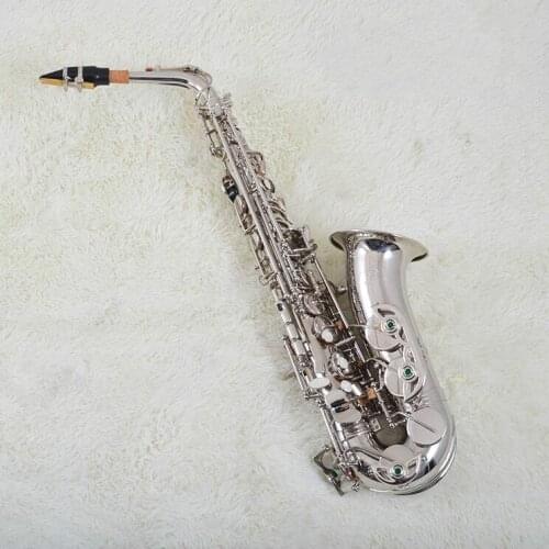Hemp nemesis saxophone XAS-120NL drop E tone in the Soviet Union
