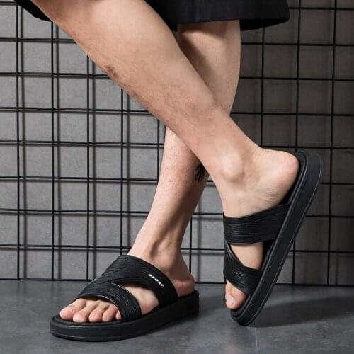 Mens Cool Solid Comfortable Slippers Outdoor Fashionable Beach Sandals Summer Outdoor Simple One-line Vacation Slippers