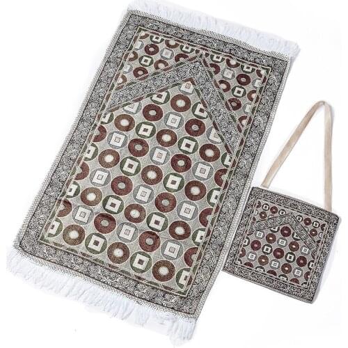 New Thin Soft With Tassel Prayer Blanket With Bag Floor Rug Worship Mats Home Living Room Rectangle Muslim Carpet