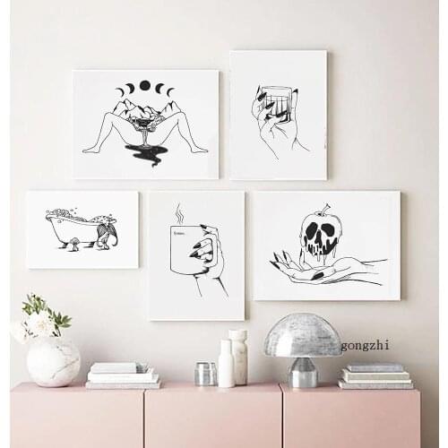 Vintage Witchcraft Poster Mermaid In Bathtub Canvas Painting and Prints Black and White Wall Art Picture for Bathroom Home Decor