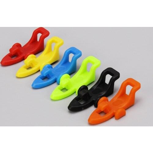 Plastic Fishing Hook for Fishing Rod Lures Fishing Tackle Hook Keeper Rod lures Fishing Tackle Keeper Spoon Bait Treble Holder