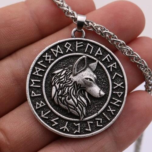 Viking Wolf Head Rune Necklace Slavic Amulet Wolf Necklaces Charm Vintage Male Animal Punk Pendants Amulets Mens jewelry